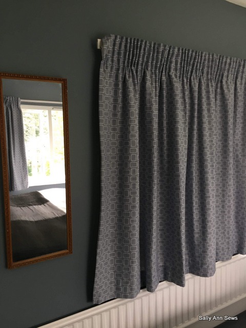 Curtains with mirror